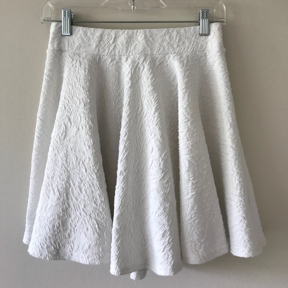 White textured A line skirt